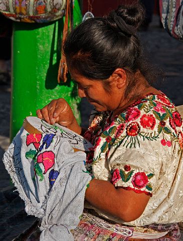 embroidery-guatemala.jpg